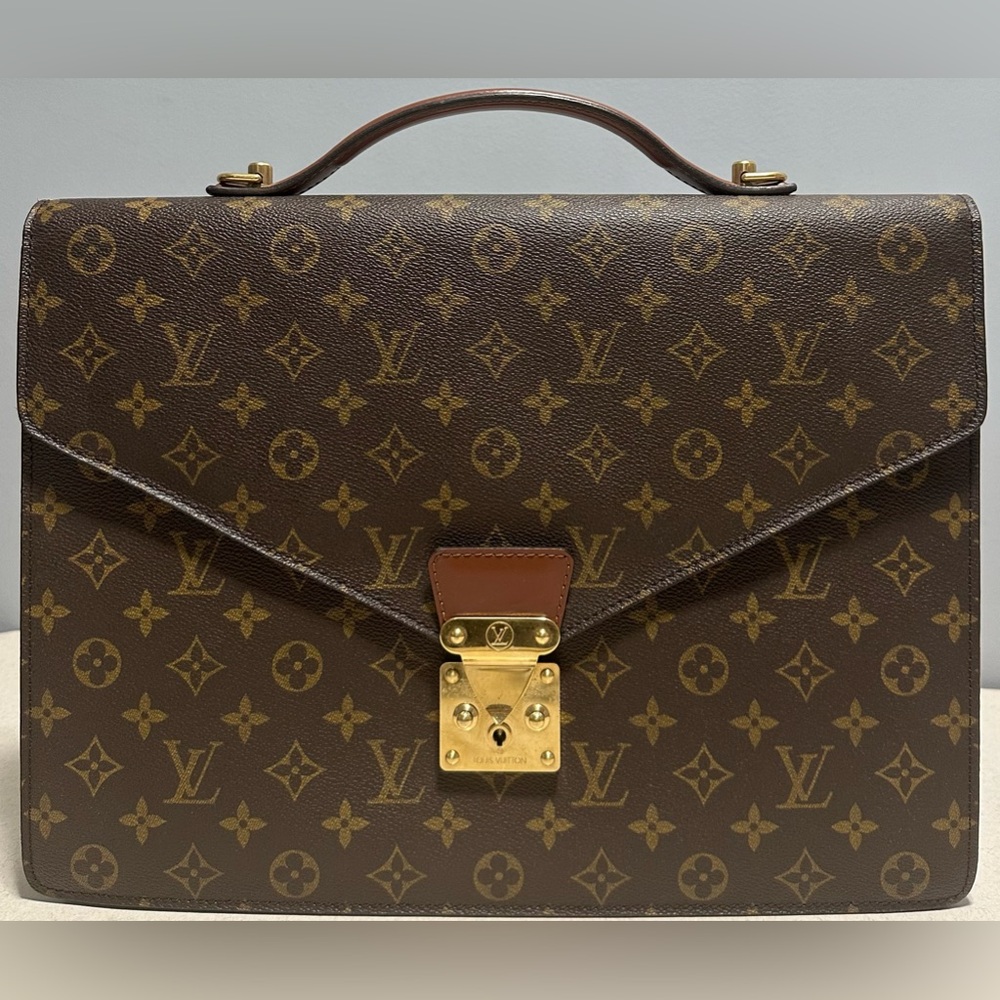 LOUIS VUITTON Monogram Porte Documents